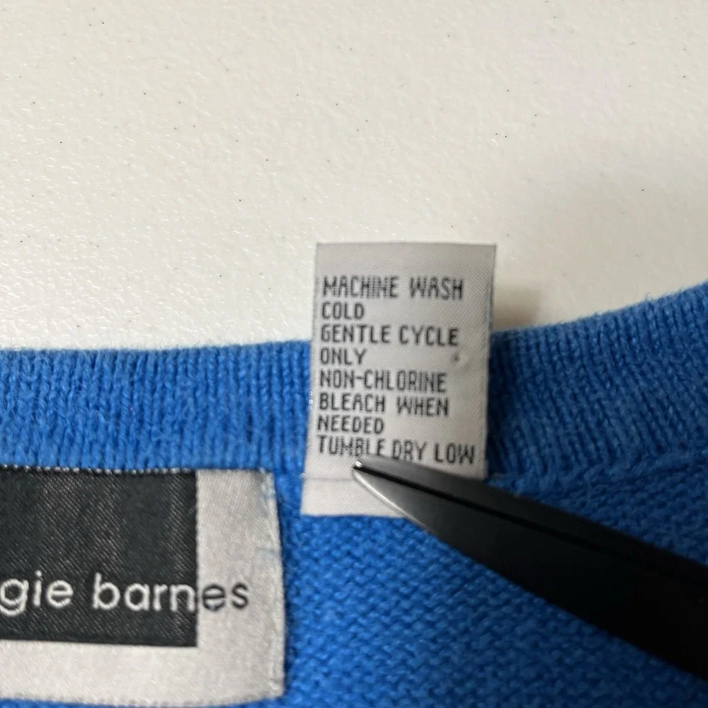 Maggie Barnes Women's Plus 3X Sweater Vest Blue Floral Embroidered Grandma Core